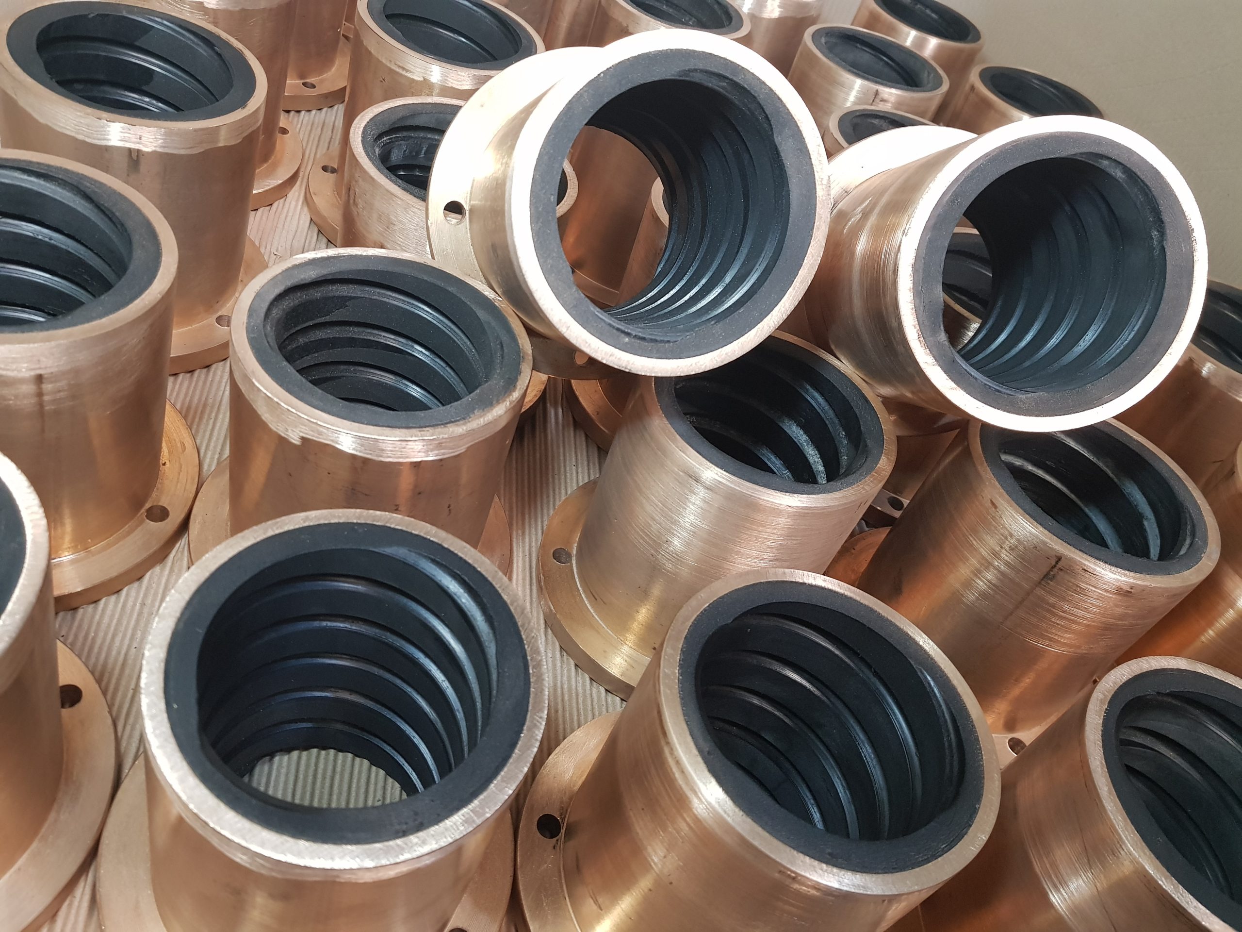 Bujes de Bronce Recubiertos