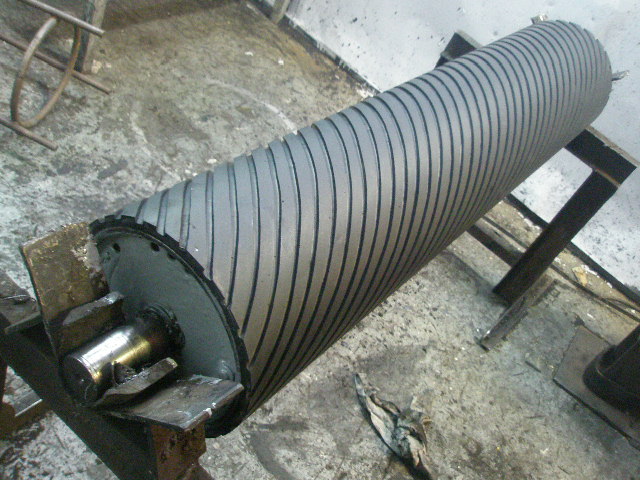 Rodillo Ranurado Helicoidal